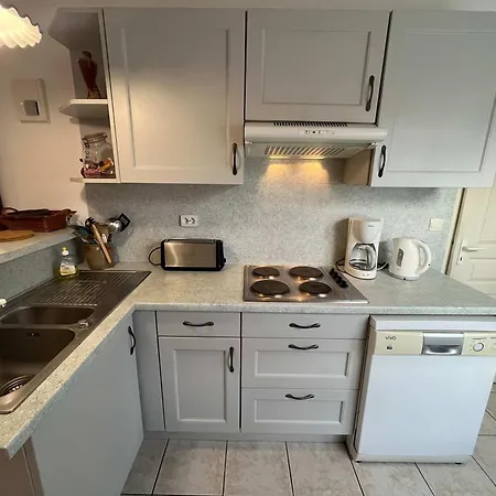 Maison De La Fileraise