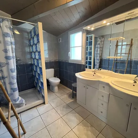 Maison De La Fileraise