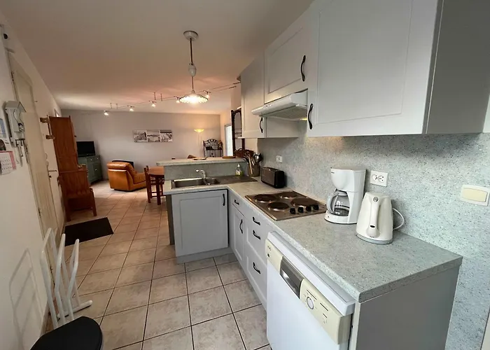 Maison De La Fileraise *